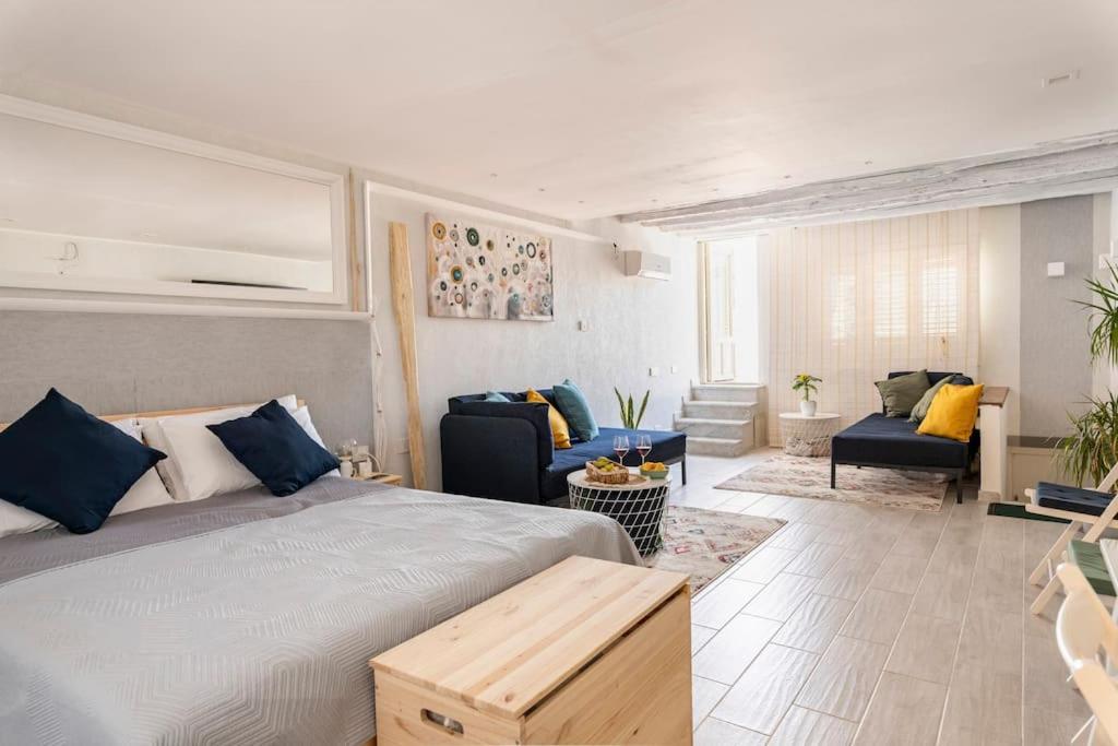 Apartamento Rocca Politeama Attico Prestigioso Ed Eccitante. Palermo Exterior foto